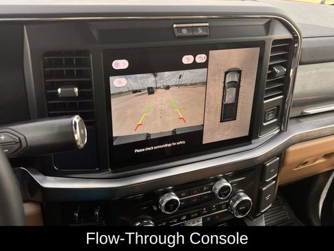 Used 2025 Ford F250 Lariat w/ Chrome Package AWD/4WD image 21