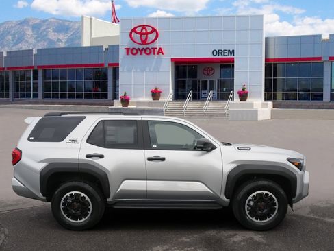 New 2025 Toyota 4Runner TRD Off-Road Premium w/ Tow Technology Package image 5