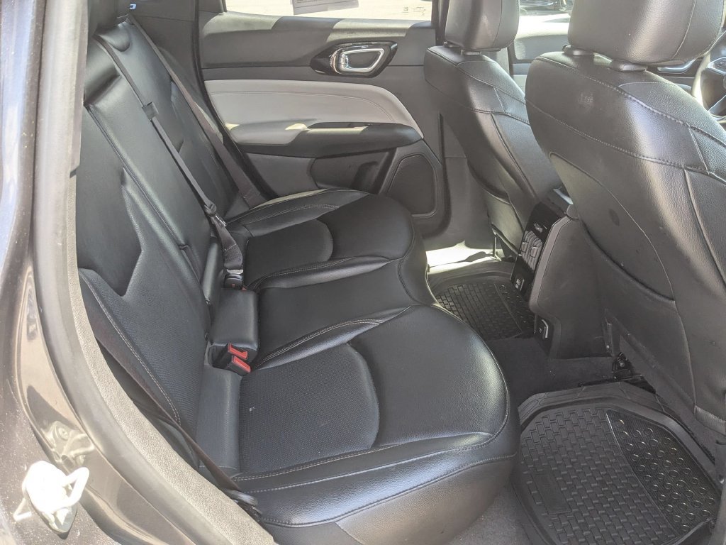 Certified 2023 Jeep Compass Limited AWD/4WD image 29