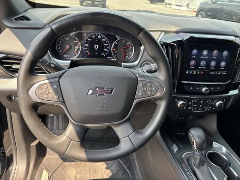 Certified 2023 Chevrolet Traverse Premier w/ Redline Edition AWD/4WD image 15