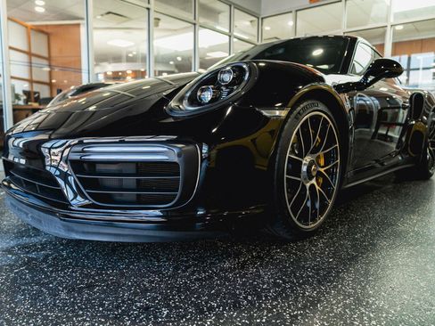 Used 2019 Porsche 911 Turbo AWD/4WD image 4