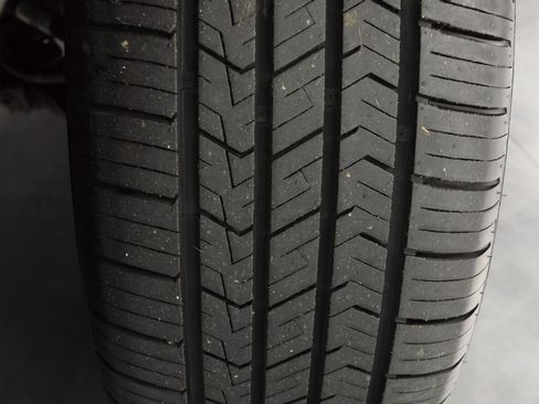 Used 2019 Ford Explorer Platinum image 43