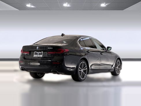 Used 2021 BMW 530i w/ Convenience Package RWD image 8
