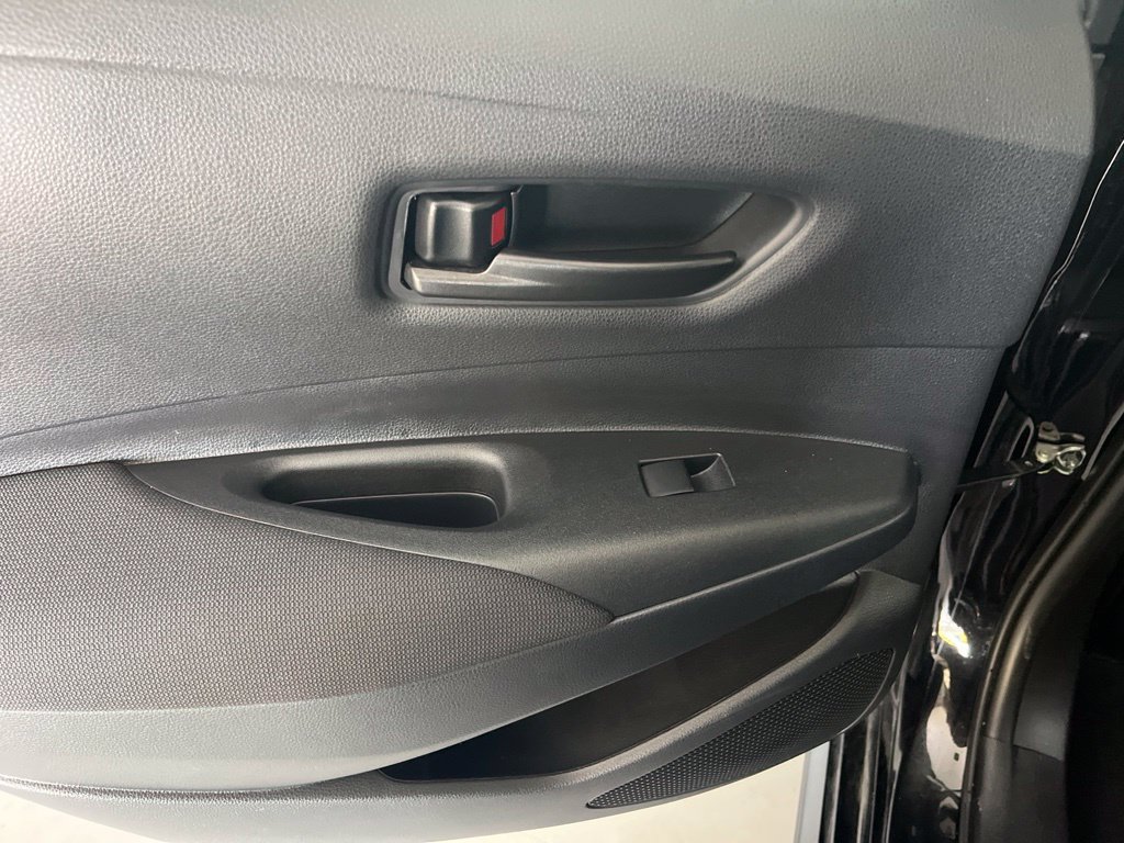 Used 2026 Toyota Corolla LE FWD image 51