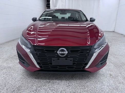 Used 2025 Nissan Altima 2.5 SV FWD image 6
