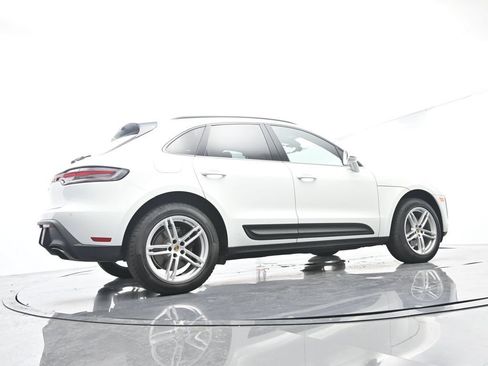Certified 2022 Porsche Macan AWD/4WD image 51