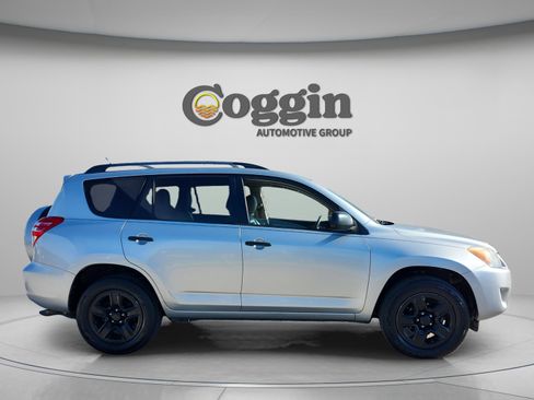 Used 2011 Toyota RAV4 Base image 6