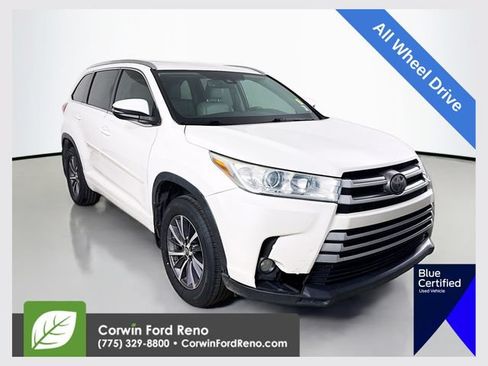 Used 2018 Toyota Highlander XLE w/ Protection Package #3 AWD/4WD image 1