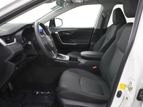 Used 2023 Toyota RAV4 XLE w/ Convenience Package image 16