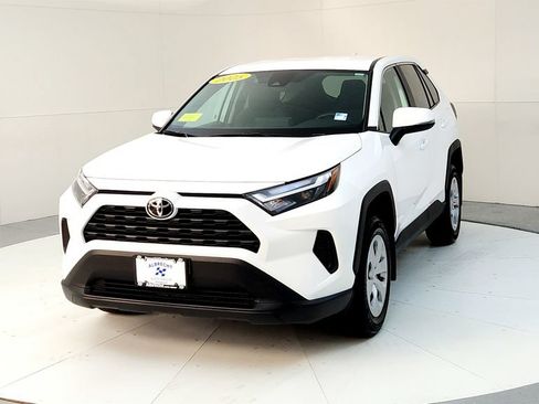 Certified 2025 Toyota RAV4 LE AWD/4WD image 2