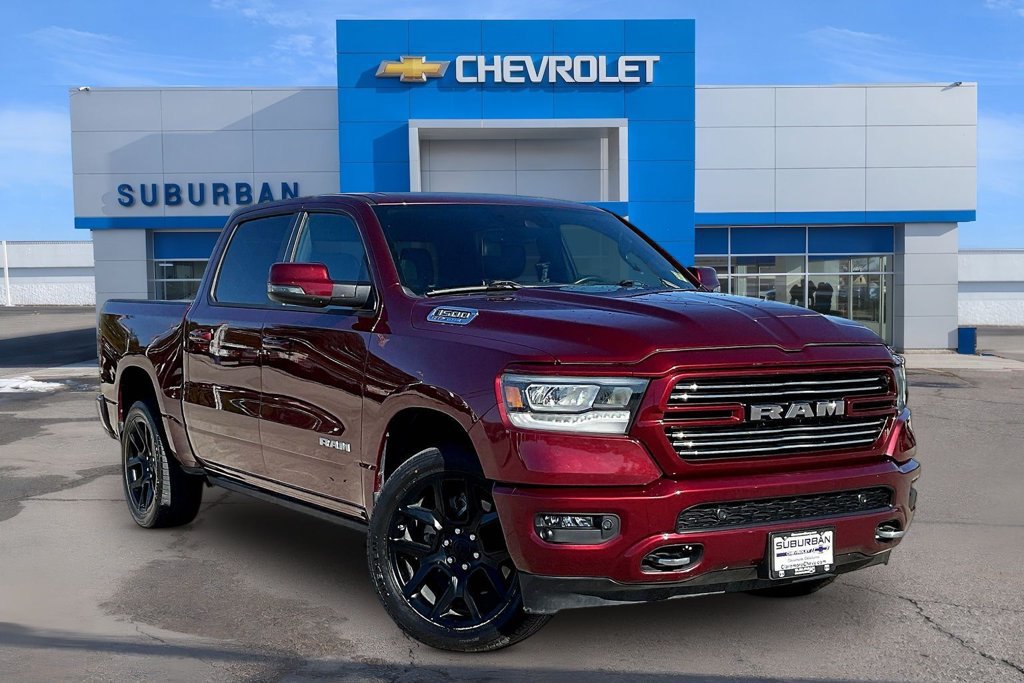 Used 2024 RAM 1500 Laramie AWD/4WD image 2