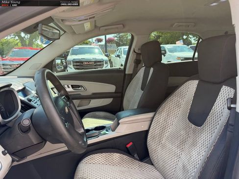 Used 2014 Chevrolet Equinox LS FWD image 14