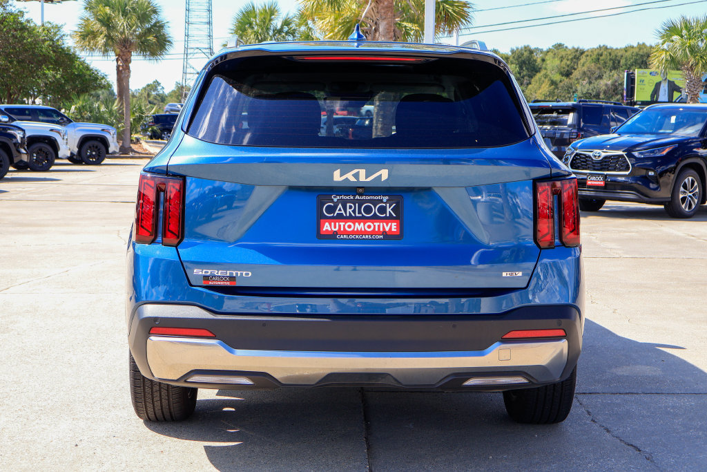 Used 2025 Kia Sorento EX FWD image 24