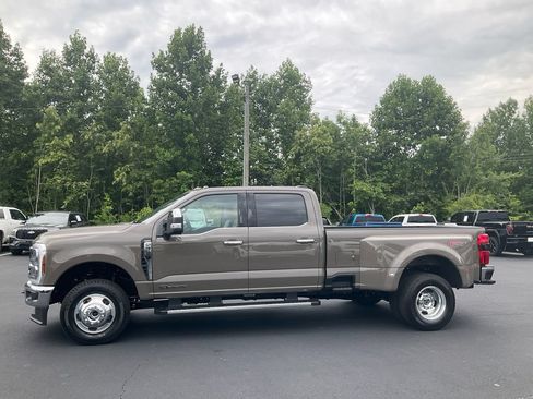 New 2026 Ford F350 Lariat w/ Chrome Package AWD/4WD image 8