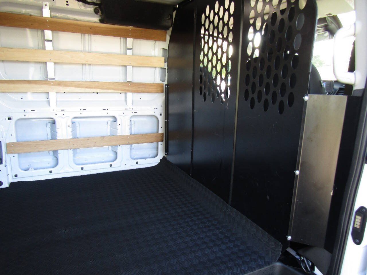 Used 2025 Ford Transit 250 Low Roof w/ Exterior Upgrade Package RWD image 23