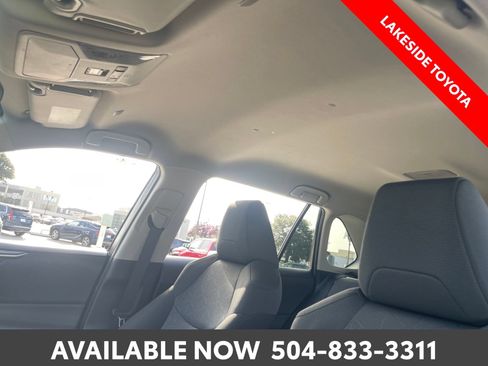 Certified 2025 Toyota RAV4 XLE FWD image 31