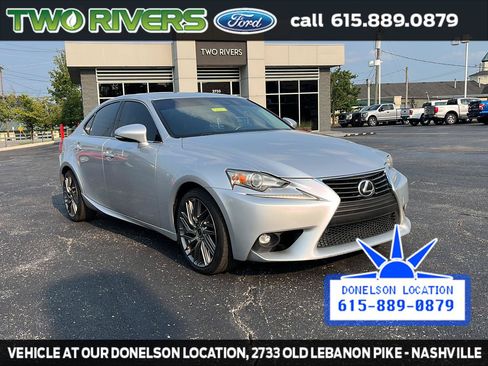Used 2015 Lexus IS 250 RWD image 2