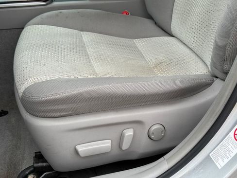 Used 2014 Toyota Camry XLE image 22