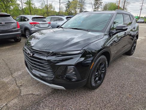 Used 2022 Chevrolet Blazer LT w/ Midnight/Sport Edition AWD/4WD image 2