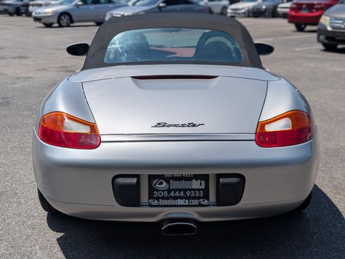 Used 2000 Porsche Boxster RWD image 8