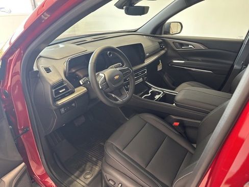 New 2026 Chevrolet Traverse LT w/ Driver Confidence Package image 8