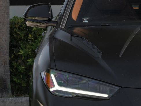 Used 2023 Lamborghini Urus S AWD/4WD image 39