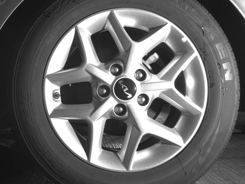 Used 2025 Kia Soul LX w/ LX Technology Package image 14