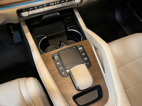 Used 2022 Mercedes-Benz GLE 350 image 25