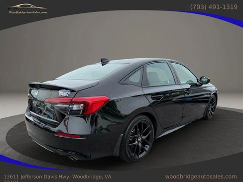 Used 2022 Honda Civic Sport image 4