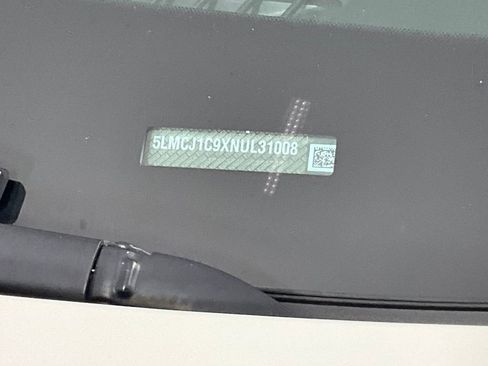 Used 2022 Lincoln Corsair FWD image 30