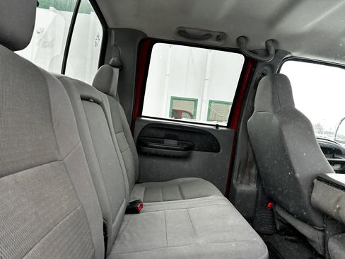 Used 2006 Ford F350 XLT image 10