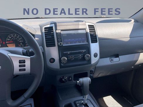 Used 2019 Nissan Frontier SV AWD/4WD image 10