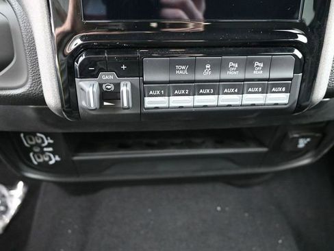 New 2026 RAM 2500 Tradesman AWD/4WD image 27