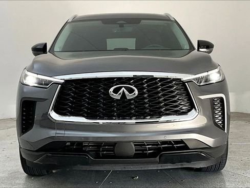 Certified 2025 INFINITI QX60 Luxe image 5