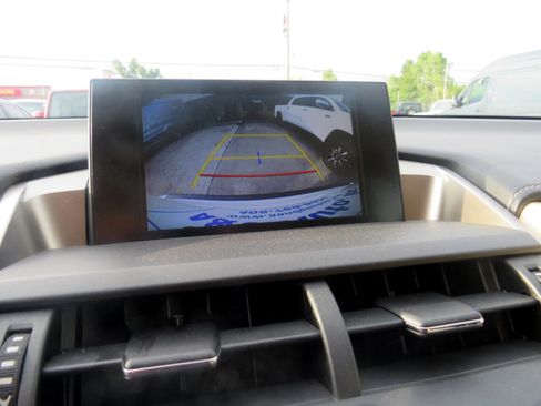 Used 2017 Lexus NX 200t AWD image 14