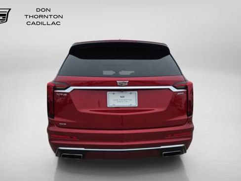 Certified 2023 Cadillac XT6 Premium Luxury AWD/4WD image 4