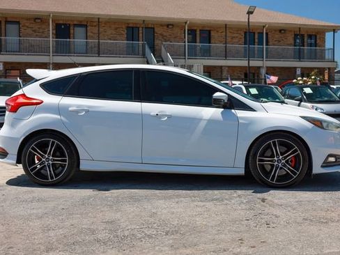 Used 2015 Ford Focus ST FWD image 16