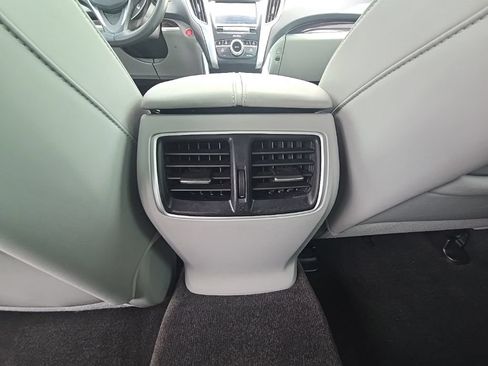 Used 2017 Acura TLX V6 w/ Technology Package FWD image 32