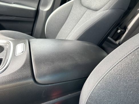 Used 2023 Hyundai Santa Fe SEL image 32