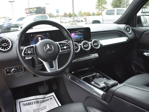 Used 2021 Mercedes-Benz GLB 250 image 17