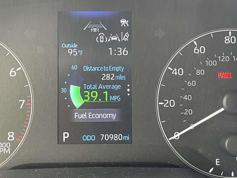 Used 2023 Toyota Corolla SE FWD image 13