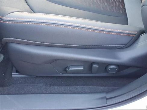 New 2025 Subaru Crosstrek 2.5i Limited w/ Crosstrek Mirror Package image 36