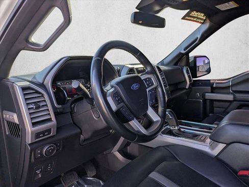 Used 2018 Ford F150 Platinum w/ Equipment Group 701A Luxury image 11