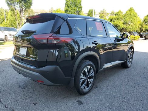 Certified 2023 Nissan Rogue SV AWD/4WD image 3