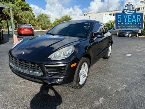 Used 2015 Porsche Macan S image 1