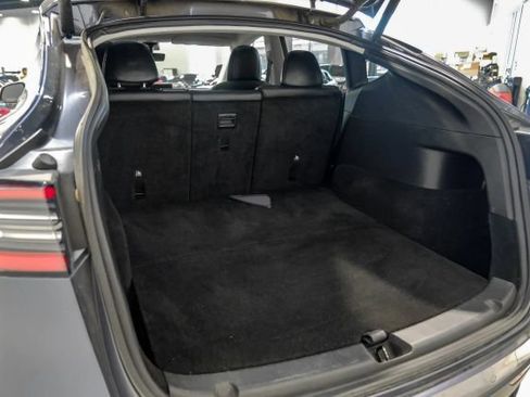 Used 2021 Tesla Model Y 2WD image 71