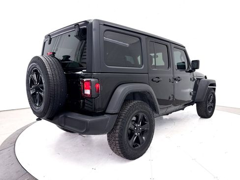 Used 2022 Jeep Wrangler Unlimited Sport AWD/4WD image 16
