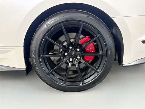 Used 2017 Ford Mustang GT Premium RWD image 28