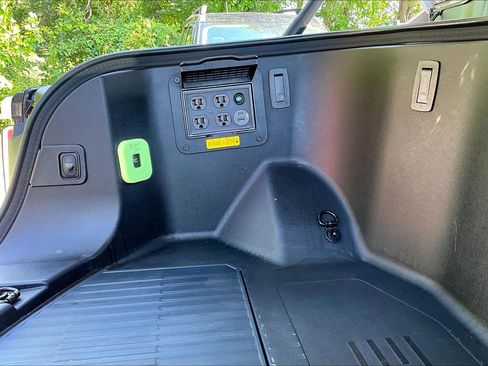 Certified 2025 Ford F150 Lightning Flash AWD/4WD image 32