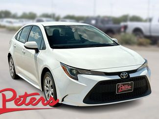 Used 2022 Toyota Corolla LE image 1